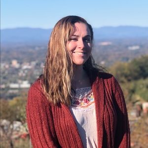 Meet your Posher, Kasey